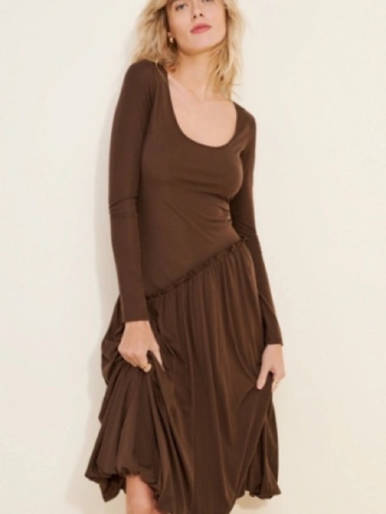 Saemdi Dresses & Skirts - Saemdi Jeanette Chocolate Drop-Waist Midi Dress